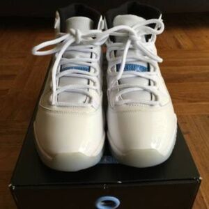 Air Jordan Retro XI/11 "Legend Blue" (Brand New in Box) DS 9.5